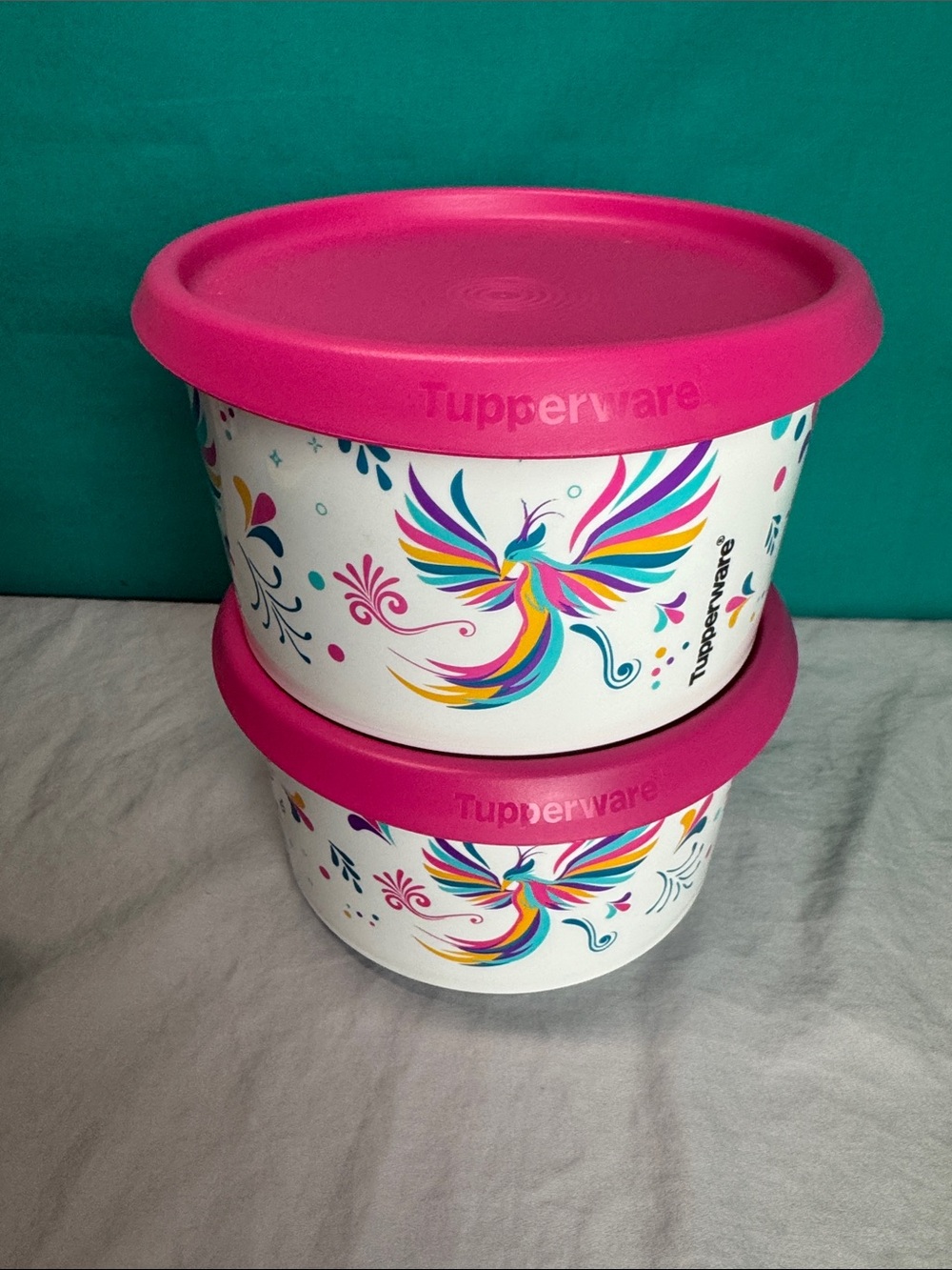 Tupperware Phoenix Bird One Touch Canisters Set 2 New 4 Cup 950mL
